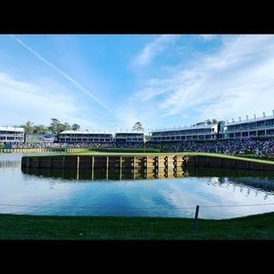 Meet your Posher, Aleks